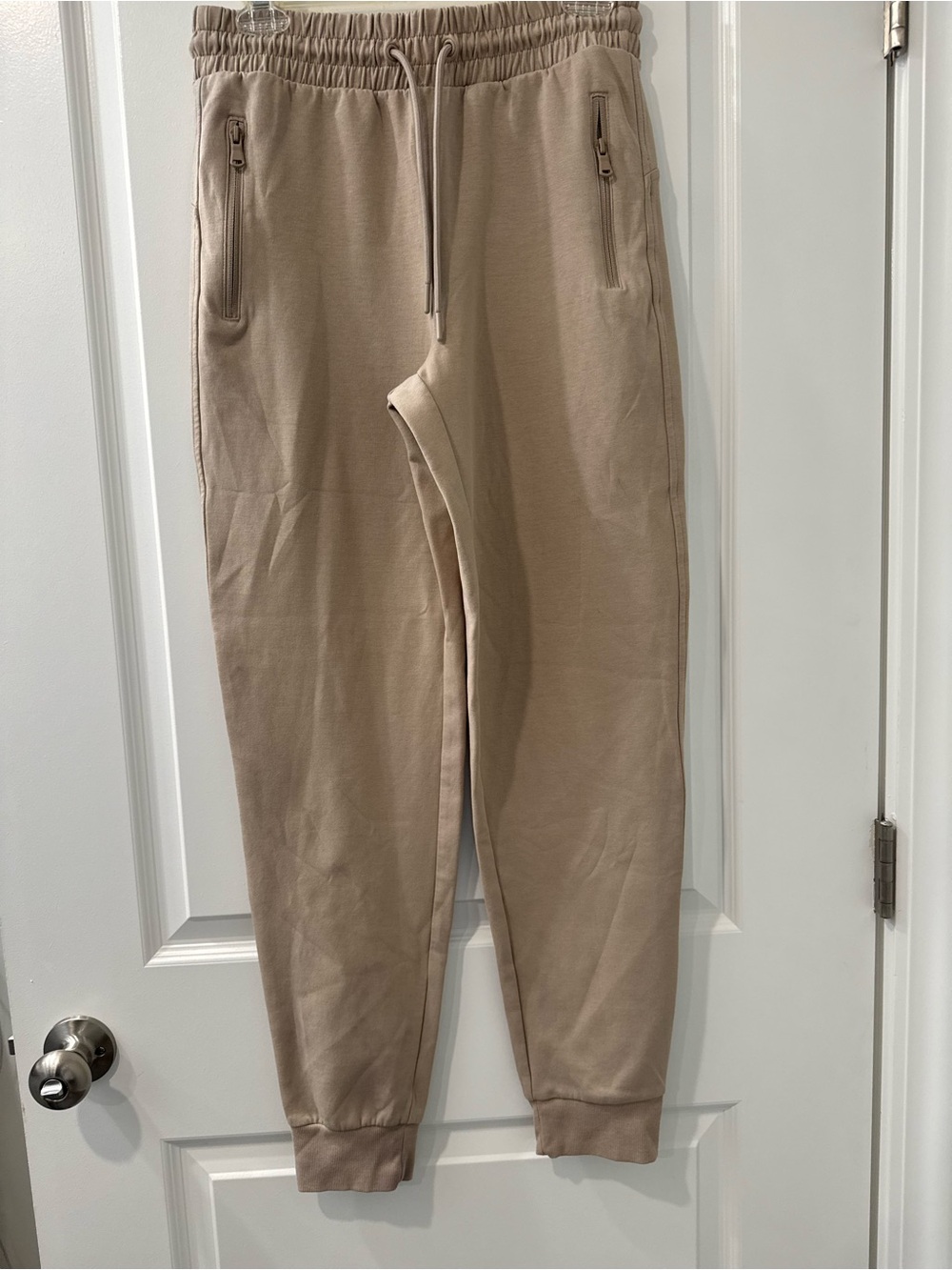 Old Navy Women's Jogger Sweatpants in Light Tan